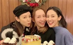 国内一卡二卡三2020视频